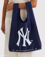 Standard Baggu New York Yankees™ BAGS