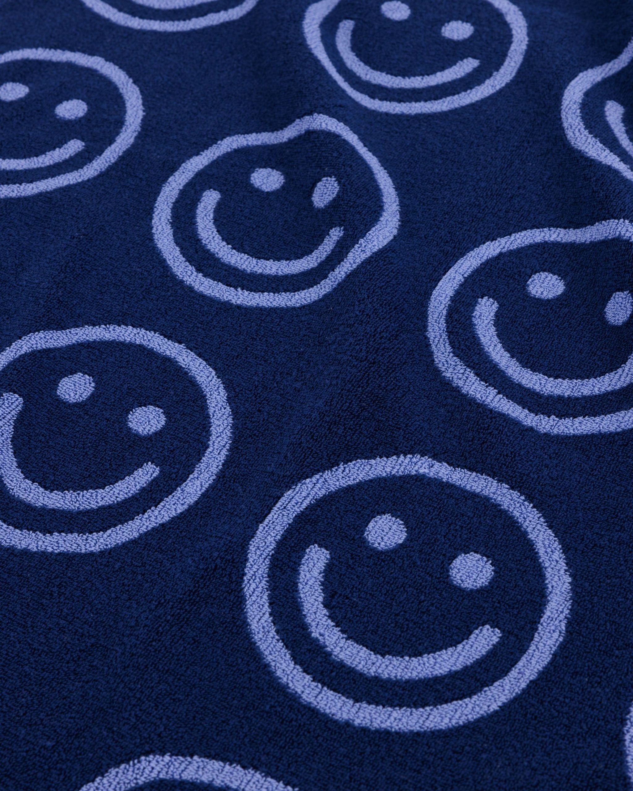 Bath Towel Happy Blue