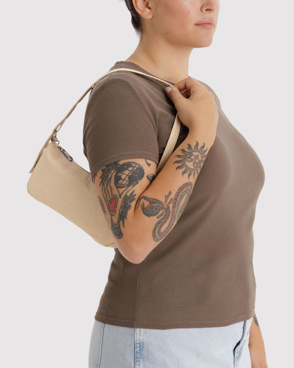 Nylon Pochette Custard BAGS