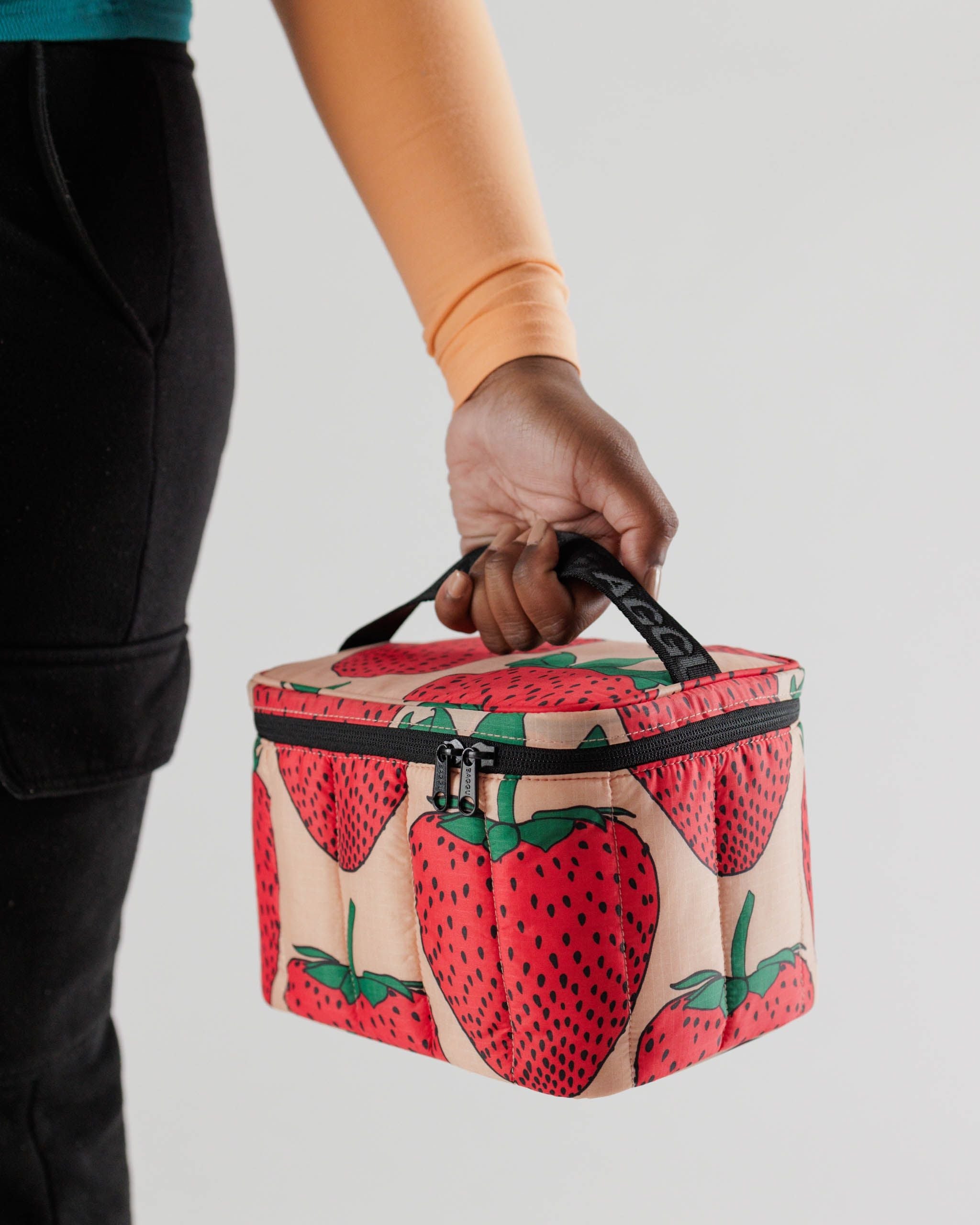 Puffy Lunch Bag Strawberry